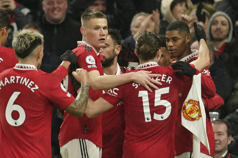 赛中承担着 赛中承担着